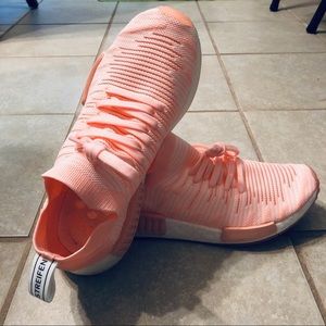 ADIDAS NMD R1 PRIMEKNIT SHOES